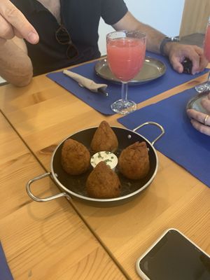 Coxinhas   at Guará in Vila Nova De Gaia