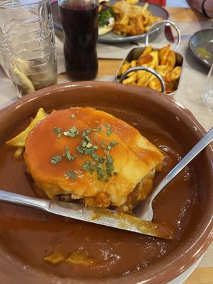 Francesinha  at Guará in Vila Nova De Gaia