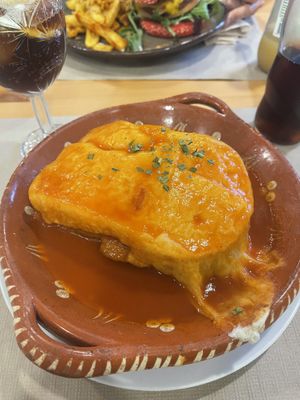Francesinha  at Guará in Vila Nova De Gaia