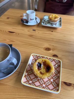 ‘Egg’ custard tarts   at Guará in Vila Nova De Gaia