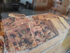 Pizza at Guará in Vila Nova De Gaia