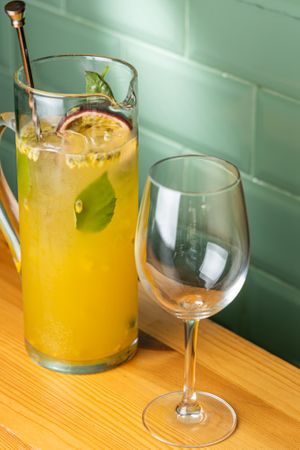 Sangria Espumante de Maracujá at Guará in Vila Nova De Gaia