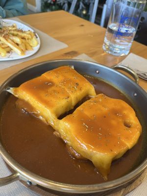 francesinhas #Veganuary at Guará in Vila Nova De Gaia