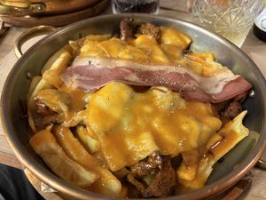 Loaded fries  at Guará in Vila Nova De Gaia