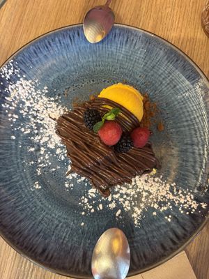 Brownie  at Guará in Vila Nova De Gaia