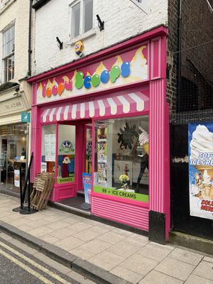Exterior   at Loopy Scoops in York