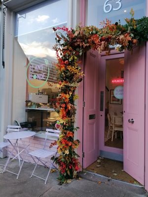 Storefront at Plant Blonde in Glasgow