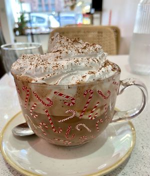 Notello hot chocolate w/mallows and cream   at Plant Blonde in Glasgow