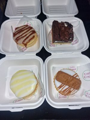  at Plant Blonde in Glasgow