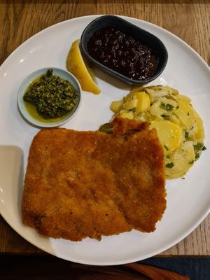Schnitzel   at Steinhaus1718 in Budingen
