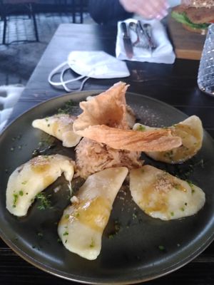 Gefüllte Kartoffeltaschen mit Sauerkraut at Steinhaus1718 in Budingen