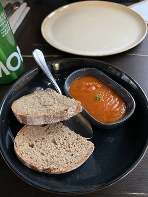 Brot mit Gemüse-Aufstrich   at Steinhaus1718 in Budingen