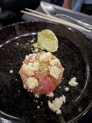 Rhabarberkuchen mit Pistazieneis   at Steinhaus1718 in Budingen