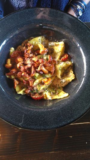 Portobello Ravioli mit Pfifferlingen at Steinhaus1718 in Budingen