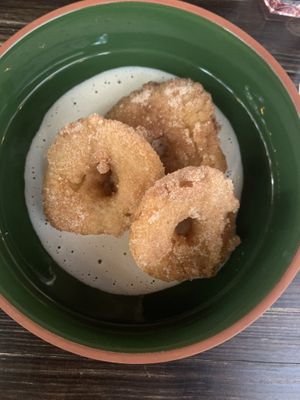 Baked apple with vanillaa  at Steinhaus1718 in Budingen