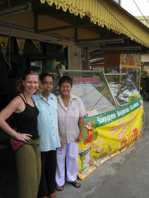 They even agreed to get their picture taken outside their shop - maybe you can recognise it easier. at Vegetarian Food - Patong in Phuket