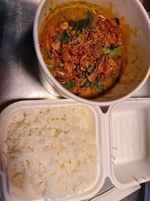  at Rock N Rolls in Honolulu