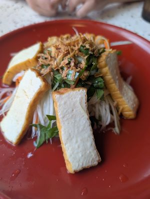  at Rock N Rolls in Honolulu