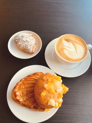  at Foxy's Bake Shop in Riga