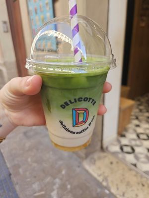  at Delicotte Coffee in Malaga