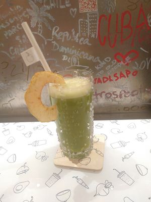 Juice at Froots & Roots in Barcelona