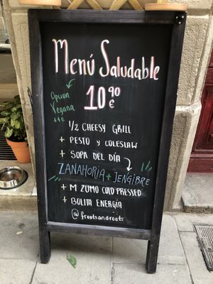 Menú  at Froots & Roots in Barcelona