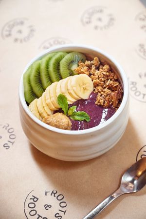 Açai Bowl at Froots & Roots in Barcelona