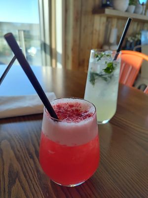 Cherry Bakewell & Mojito cocktails at The Oyster Catcher in Rhosneigr