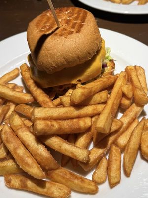 CLERKENWELL  at Gastropub Soho in Tampere