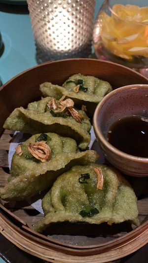 Vegane Gyoza  at Jaadin in Munich