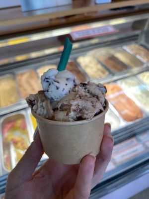 Bueno Eiscreme  at Eisbrunnen - Vegan Ice Cream in Munich