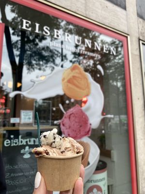  Bueno Eiscreme  at Eisbrunnen - Vegan Ice Cream in Munich