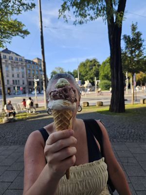  at Eisbrunnen - Vegan Ice Cream in Munich
