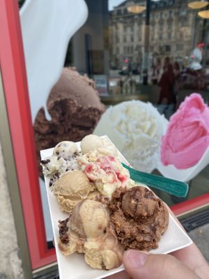   at Eisbrunnen - Vegan Ice Cream in Munich