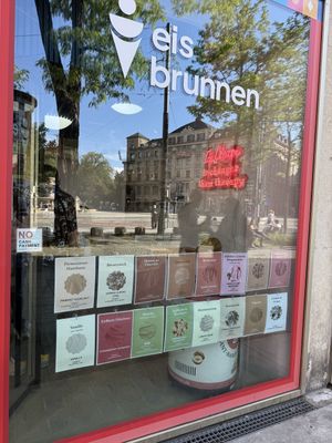   at Eisbrunnen - Vegan Ice Cream in Munich