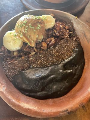 Smoothie bowl with avo and activated charcoal (leave bee pollen out)  at Malagua in Puerto Escondido