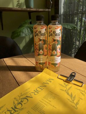 Kombuchas  #Veganuary at Mandragora Vegan in Mexico City