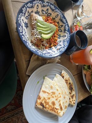 Tofu revuelto y sincronizadas  at Mandragora Vegan in Mexico City