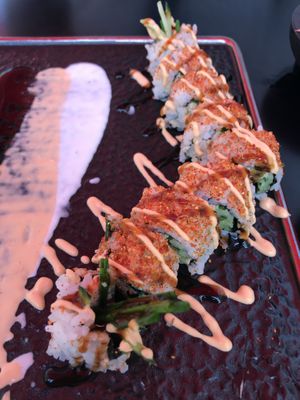 Spicy Geisha Roll  at Salmoon in Miami