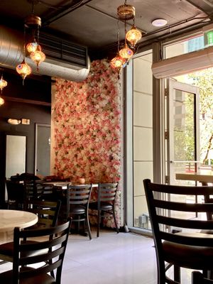 Beautiful lighting   at Salmoon in Miami