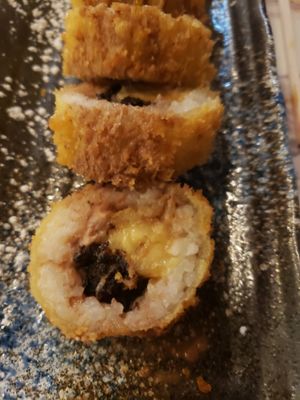 sushi desert at Salmoon in Miami