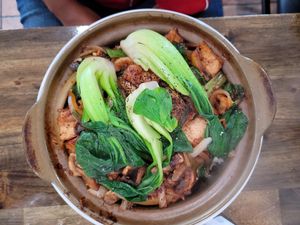 Tofu sizzling clay pot at Sunflower in Austin