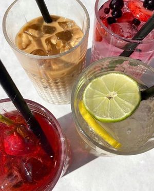  at The Juice Car in Den Burg