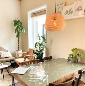  at The Juice Car in Den Burg