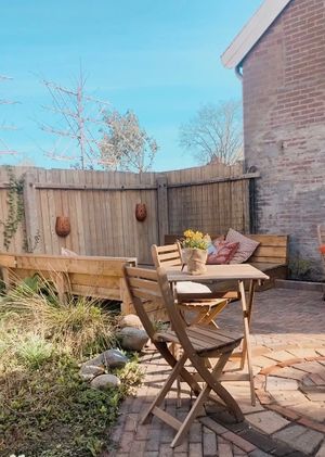  at The Juice Car in Den Burg