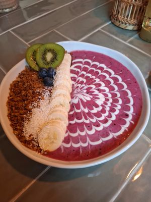 Acaï bowl at The Juice Car in Den Burg