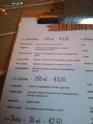  at The Juice Car in Den Burg