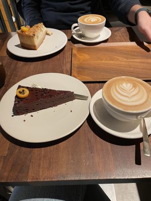   at Oktober Café in Bochum