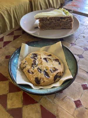 Cookie  at Cafe Lozzi in Munich