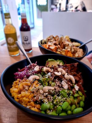 Lunch at Funky Bowl in Dusseldorf